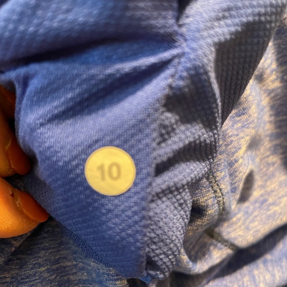 Women’s Lululemon Blue quarter zip run top- 10 - Picture 6 of 6